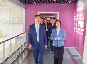 江蘇省政協(xié)主席張義珍一行就助力民營(yíng)經(jīng)濟(jì)健康發(fā)展、高質(zhì)量發(fā)展來(lái)吳變進(jìn)行深度走訪(fǎng)調(diào)研
